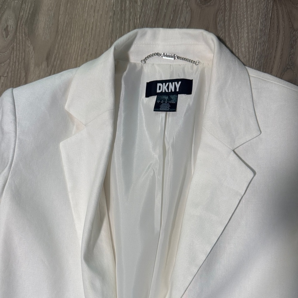 DKNY Women's Cream Blazer